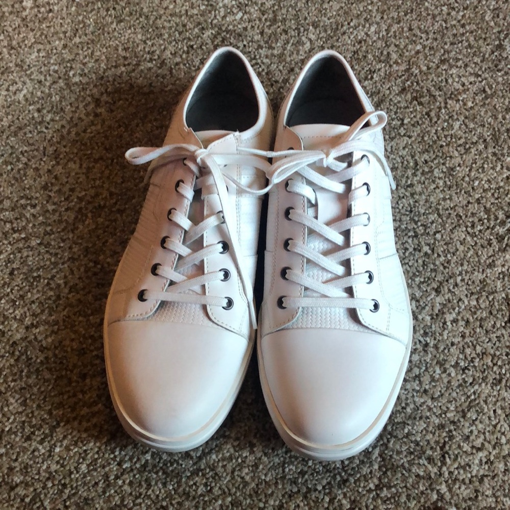 Kenneth Cole shoes